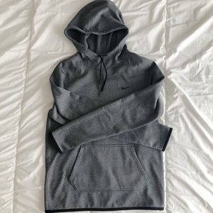 Women’s Nike Therma-Fit hoodie